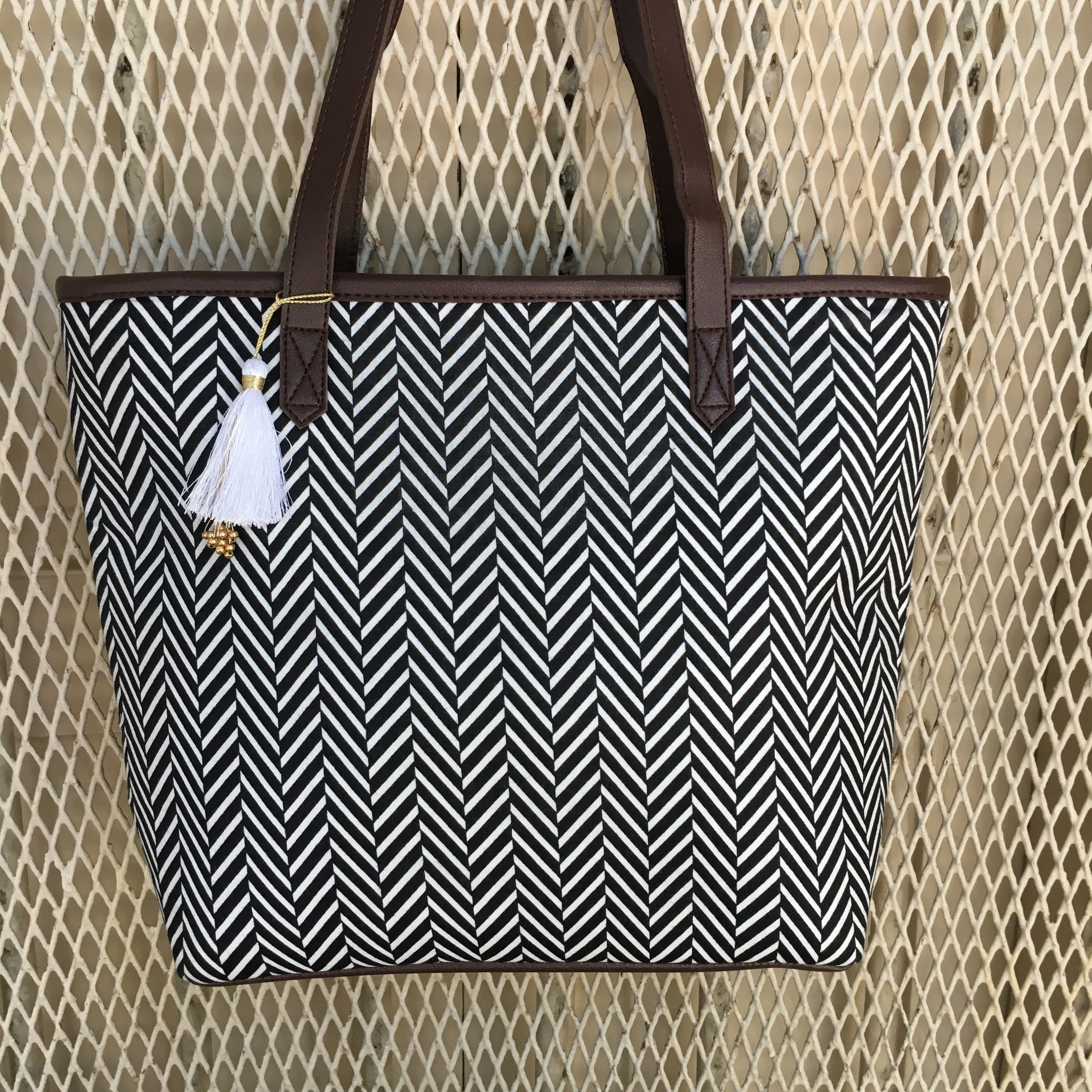 Black Cris Cros - Printed Tote Bag - Image 7