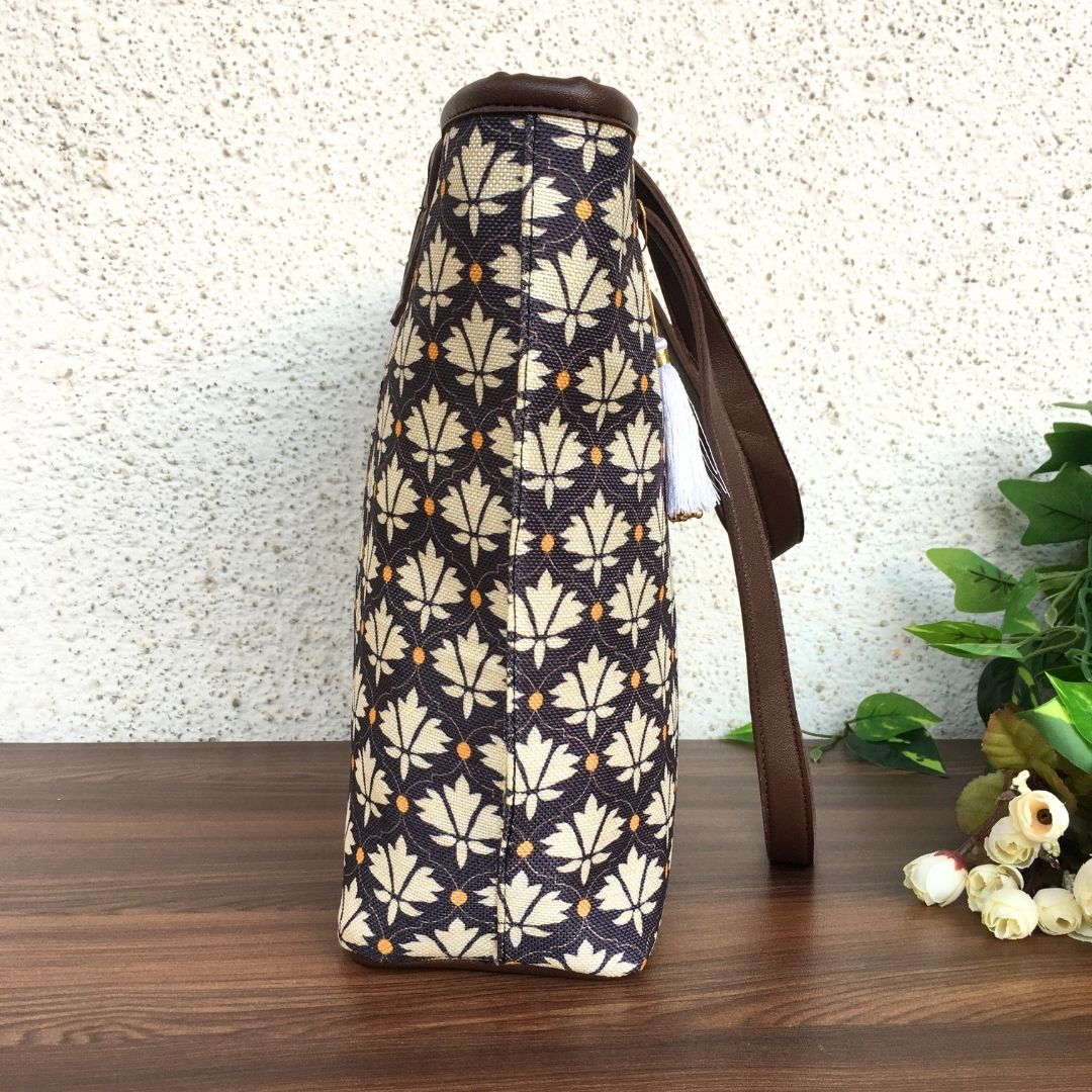 Black White Flower - Printed Tote Bag - Image 9