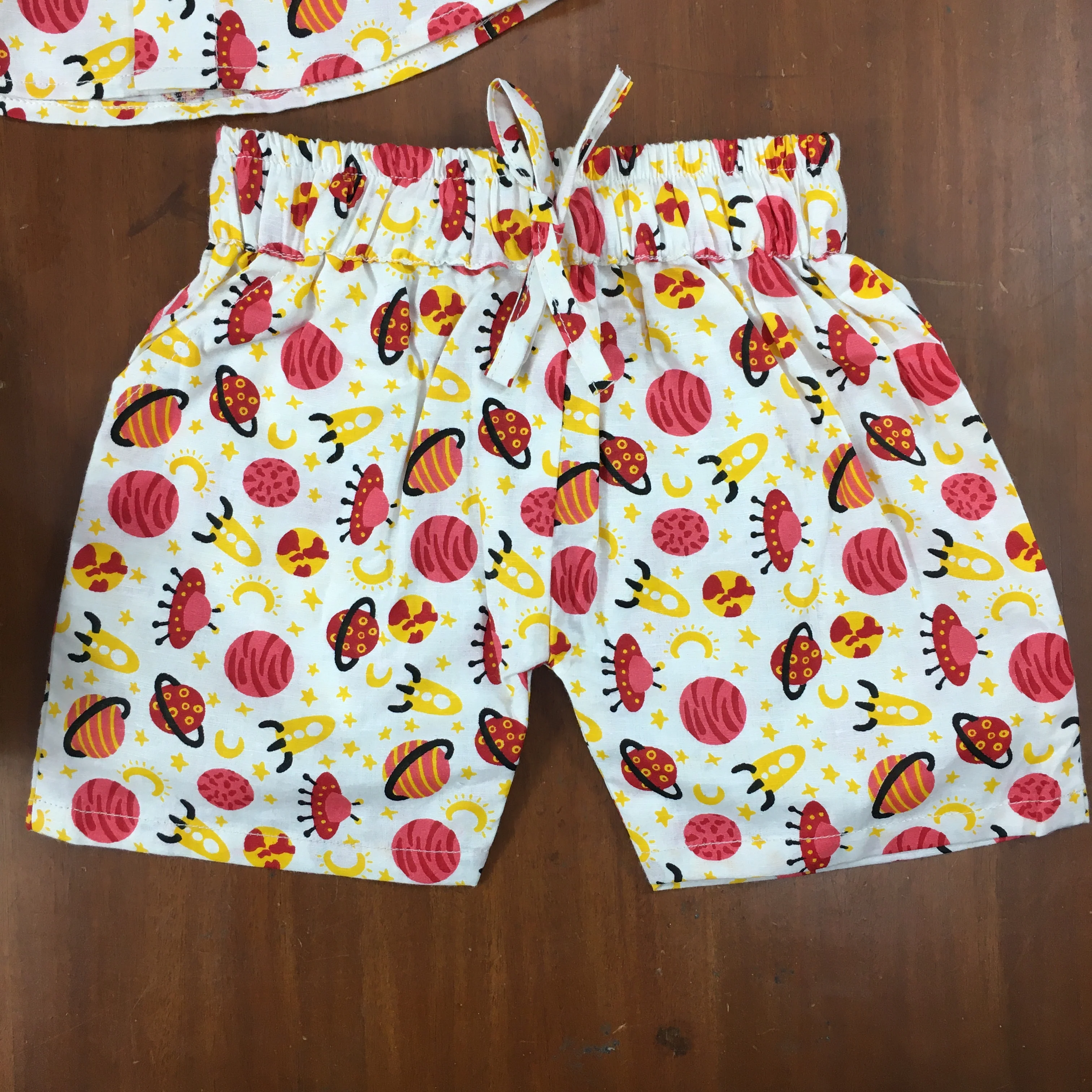 Kids Shirt & Short set - Red Planets - Image 4