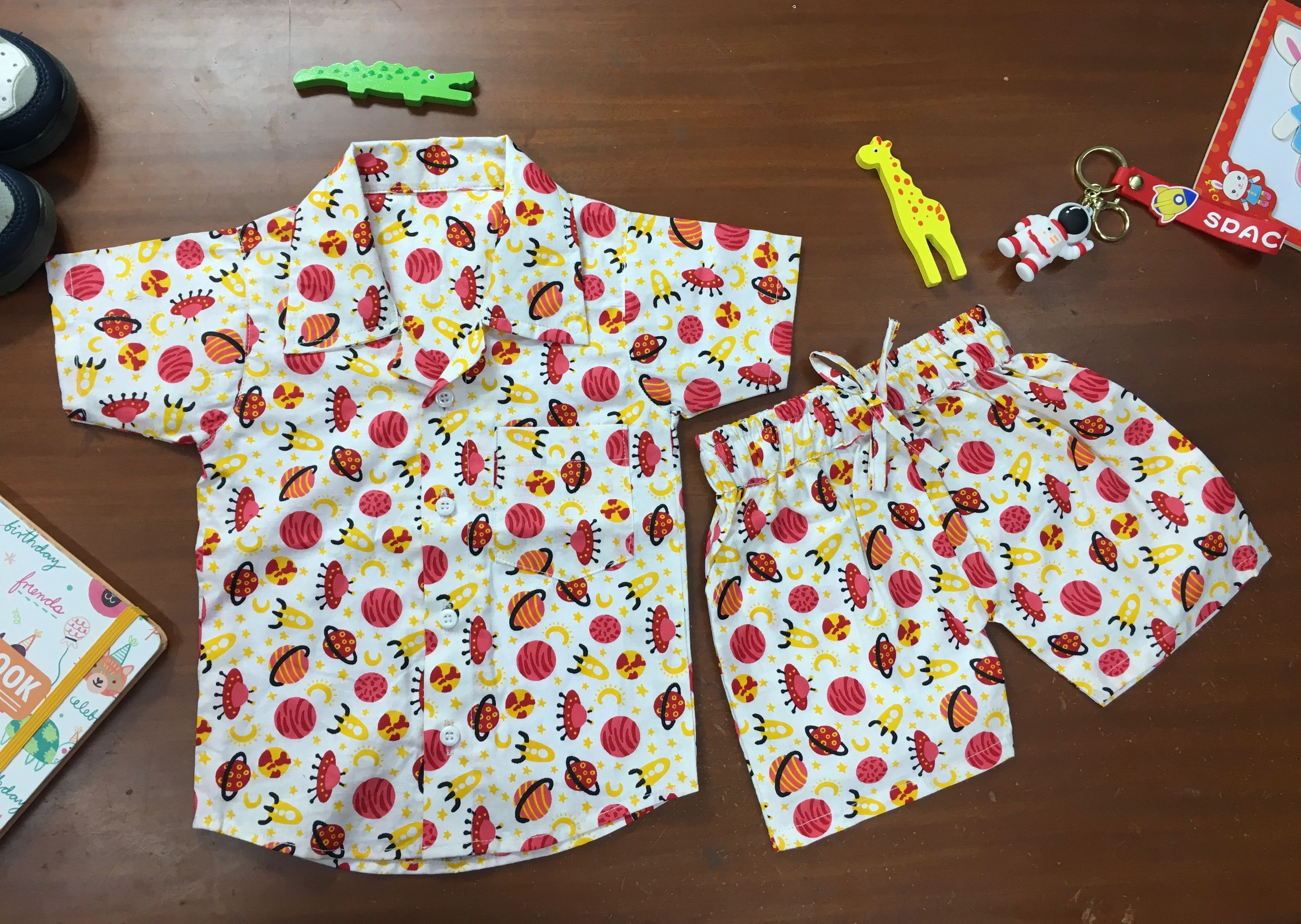 Kids Shirt & Short set - Red Planets - Image 7