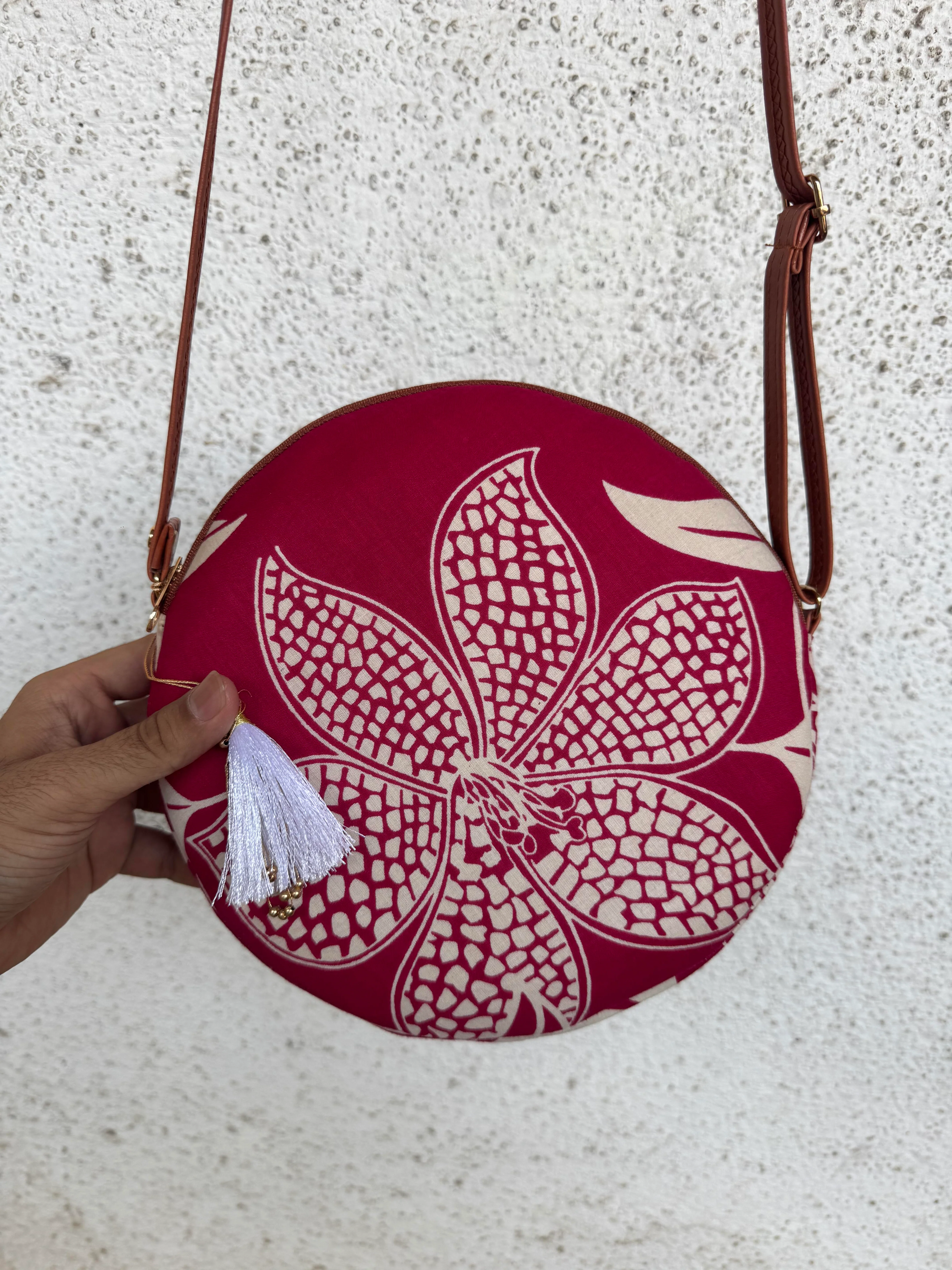 Lily Pink - Cute Round Sling bag - Image 2