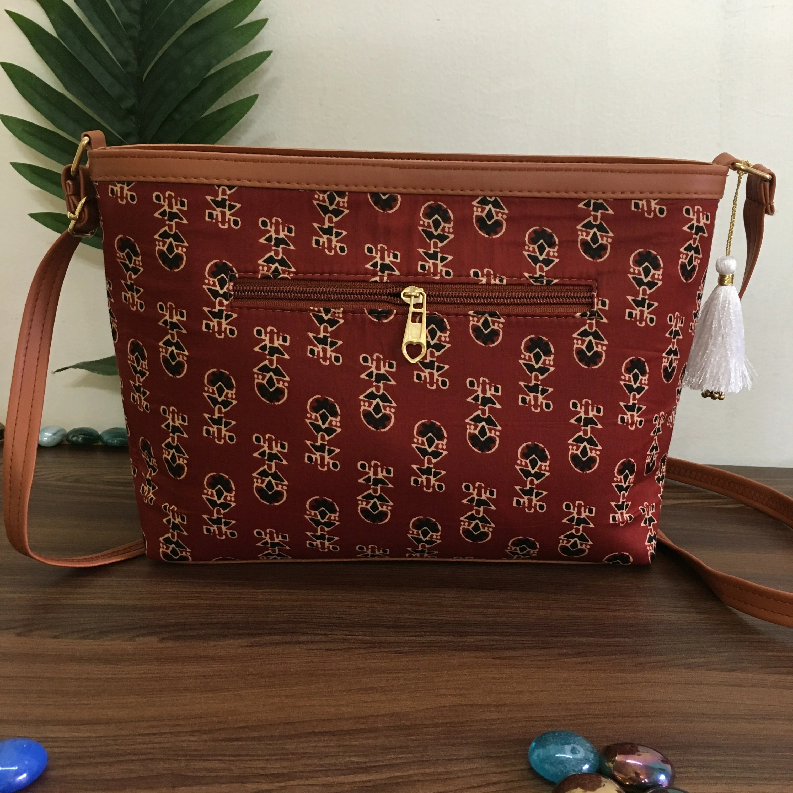 Minsk - 3 zip- Big size - Sling Bag - Ajrakh Maroon - Image 10