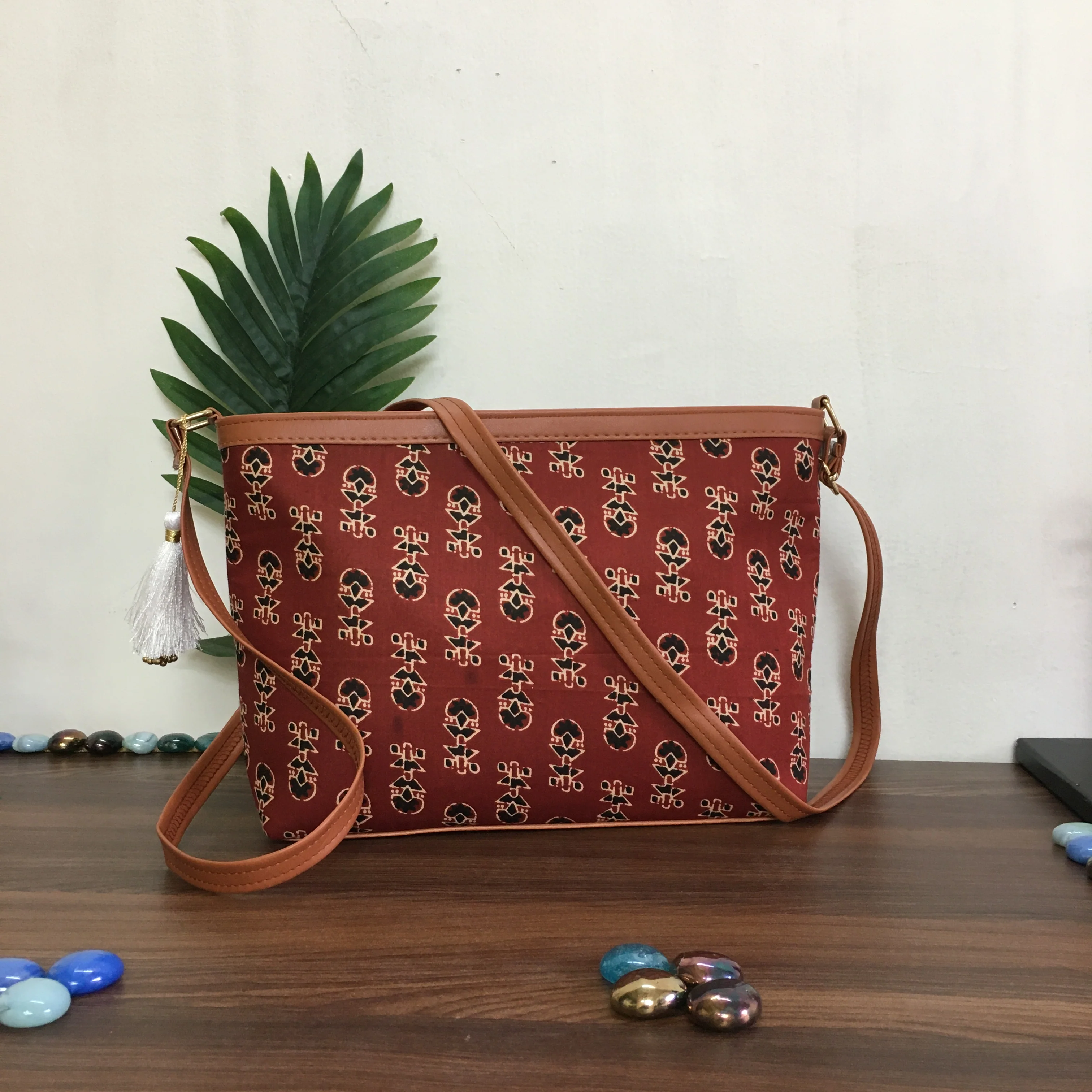 Minsk - 3 zip- Big size - Sling Bag - Ajrakh Maroon - Image 6