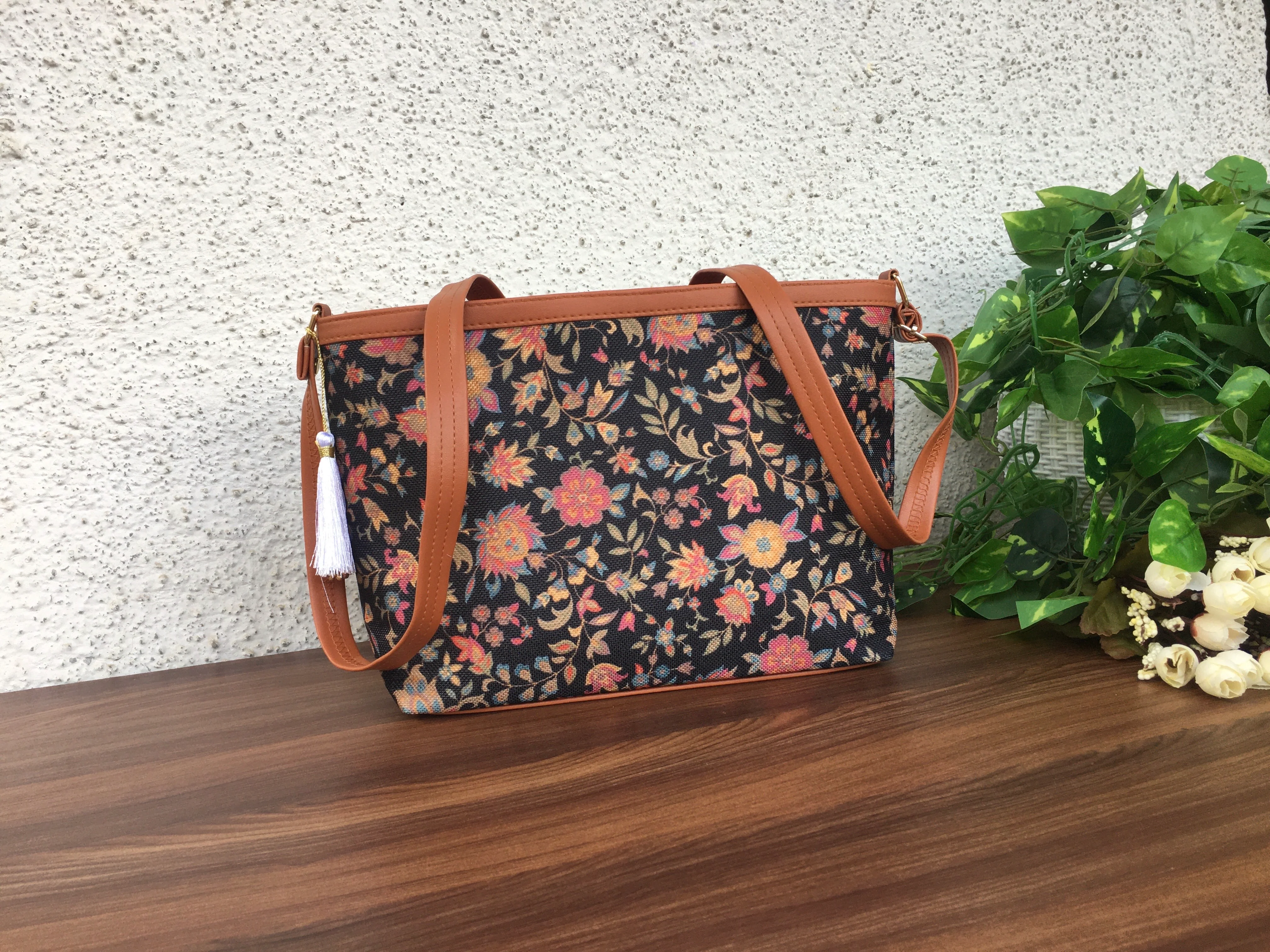 Minsk - 3 zip- Big size - Sling Bag - Black Garden - Image 2