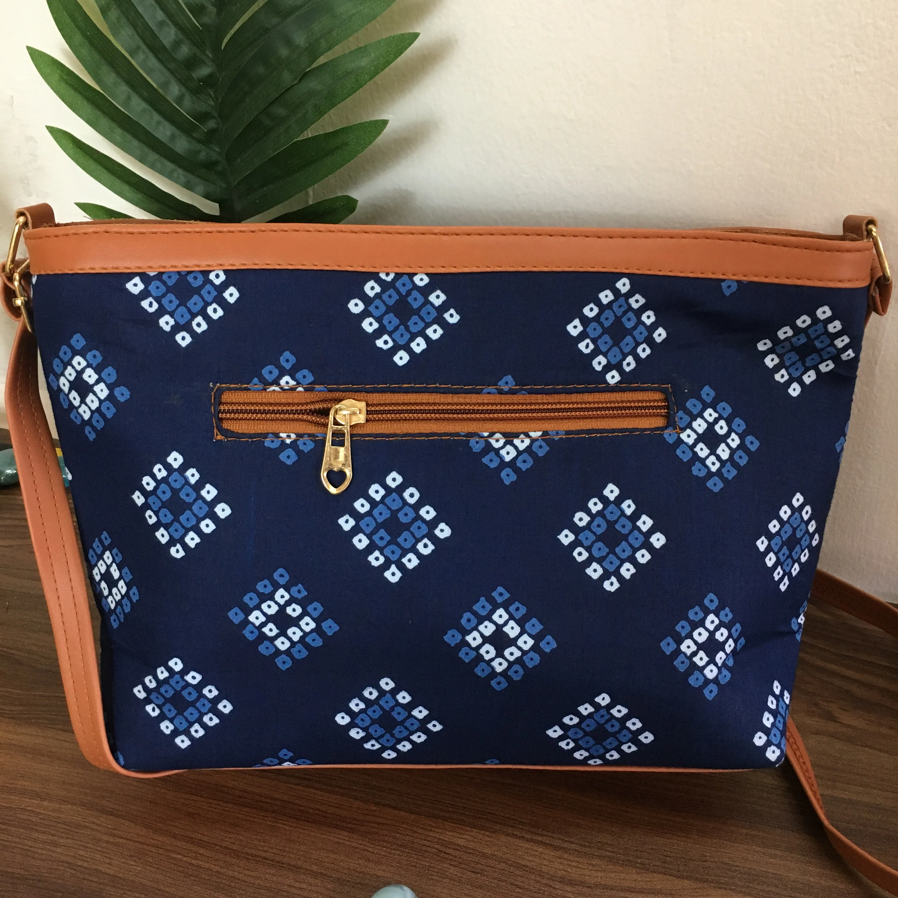 Minsk - 3 zip- Big size - Sling Bag - Blue Square Bandhani - Image 7