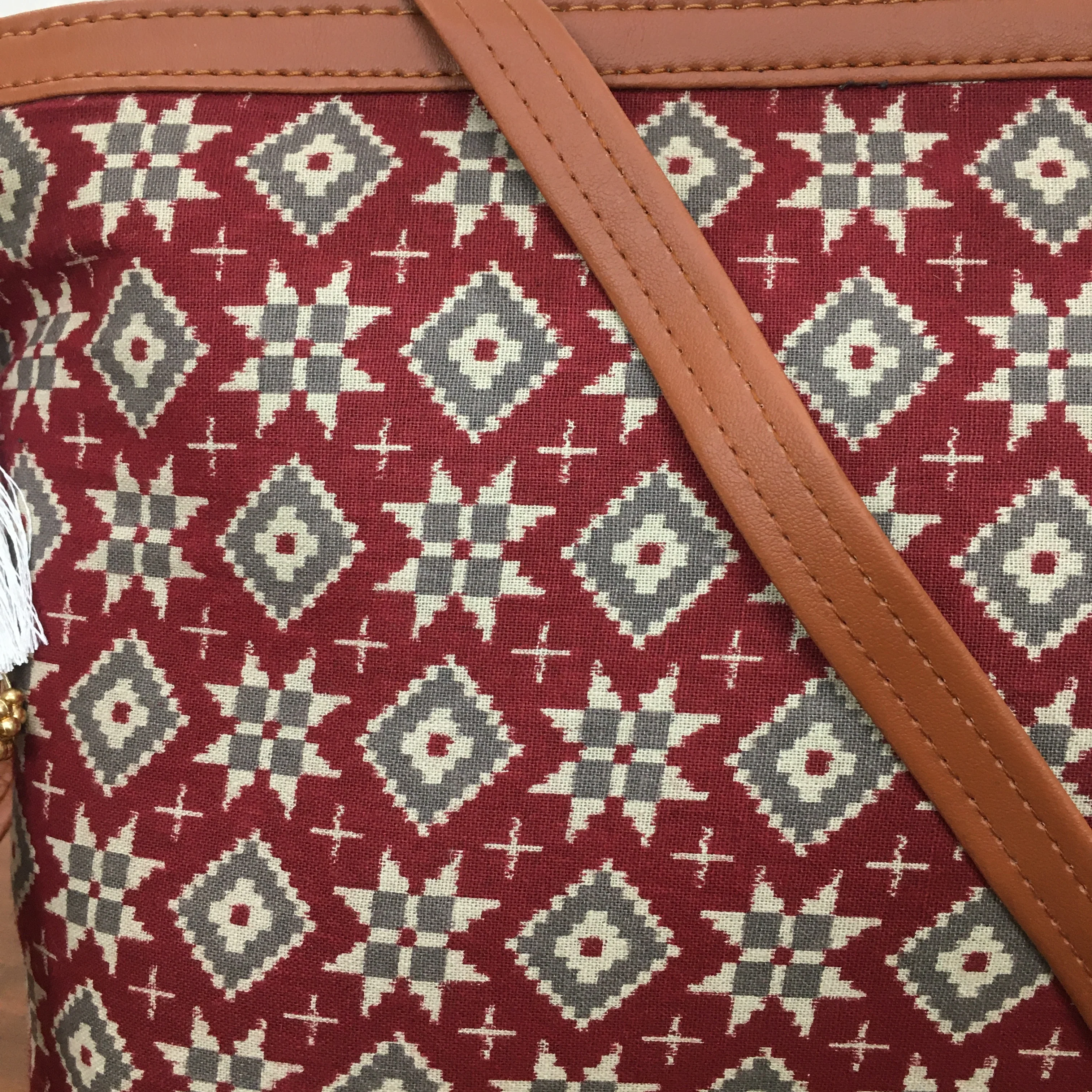 Minsk - 3 zip- Big size - Sling Bag - Maroon Grey Patola - Image 4